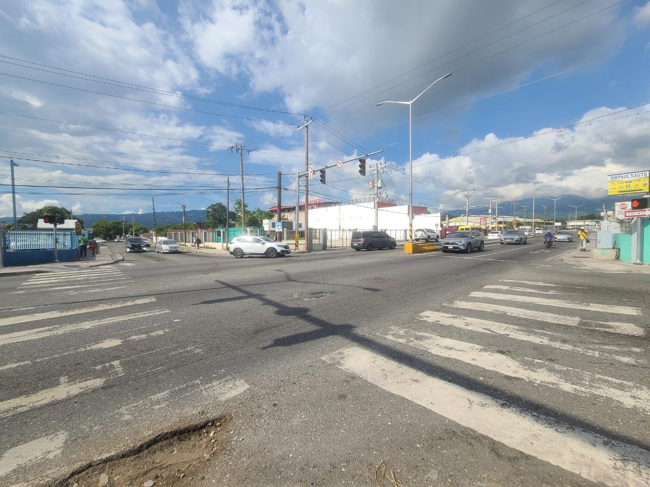 Commercial Lot For Rent HAGLEY PARK ROAD, Kingston 10 7,500 Keez