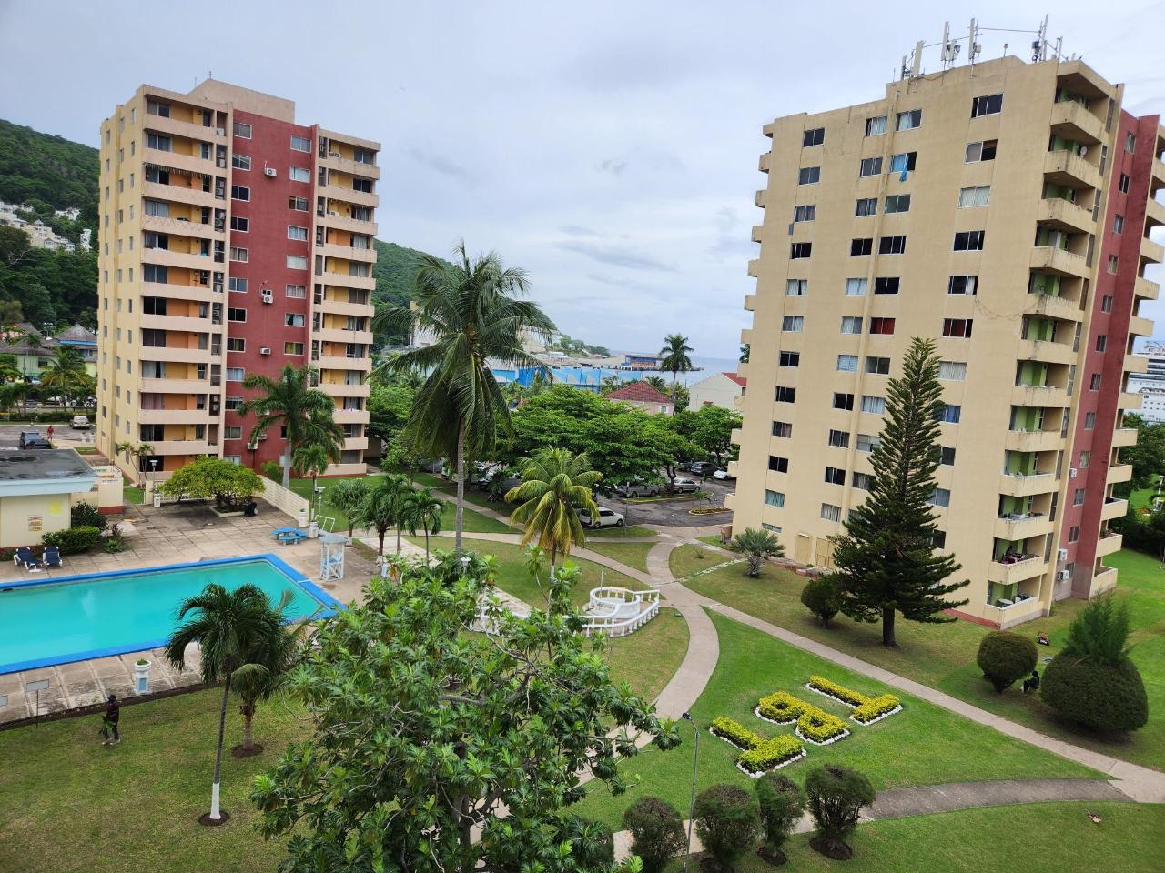 Apartment For Rent TURTLE BEACH TOWERS, Ocho Rios 1,200 Keez