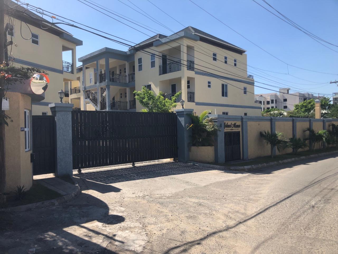 Apartment For Rent UPPER MUSGRAVE AVE, Kingston 6 2,000 Keez