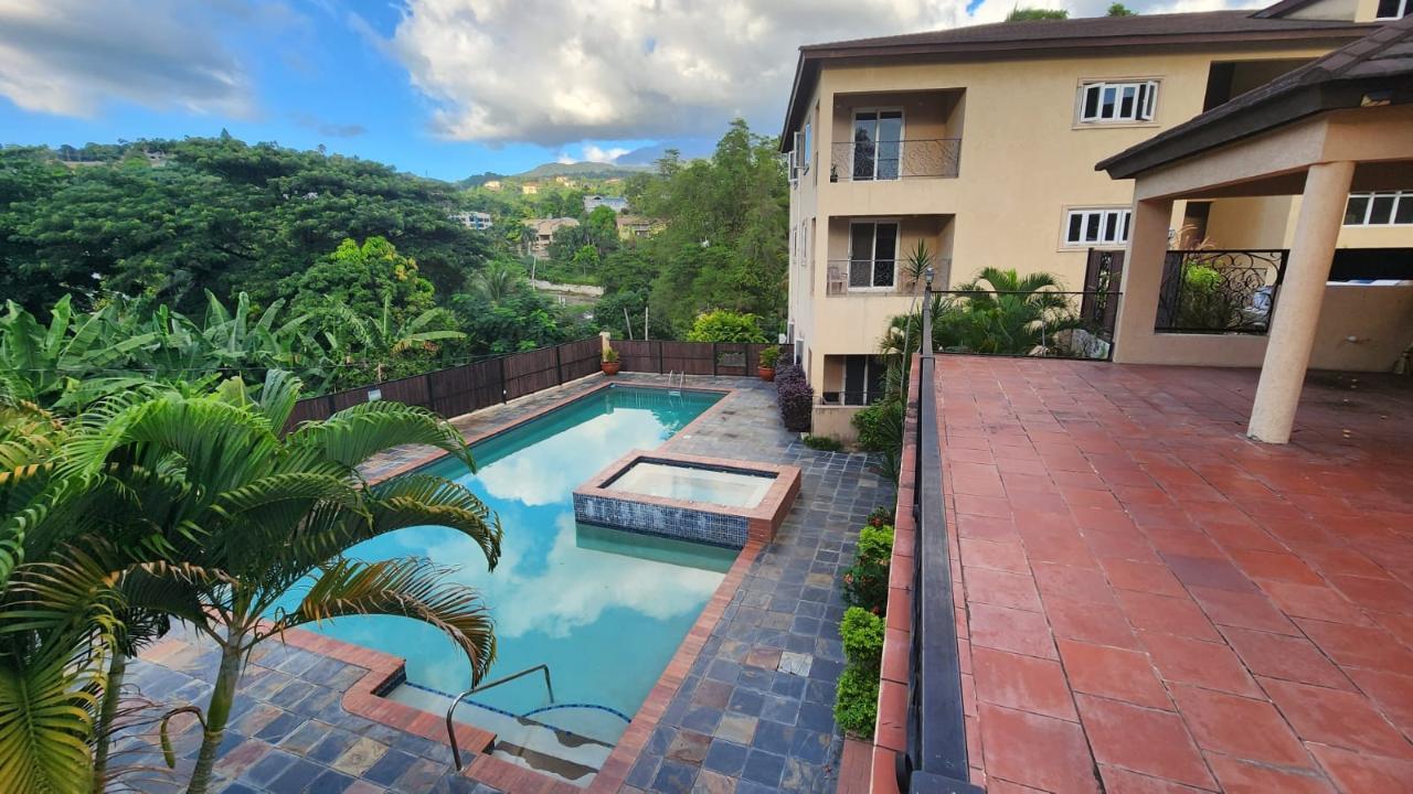 Apartment For Rent ROCKHAMPTON DRIVE, Kingston 8 190,000 Keez