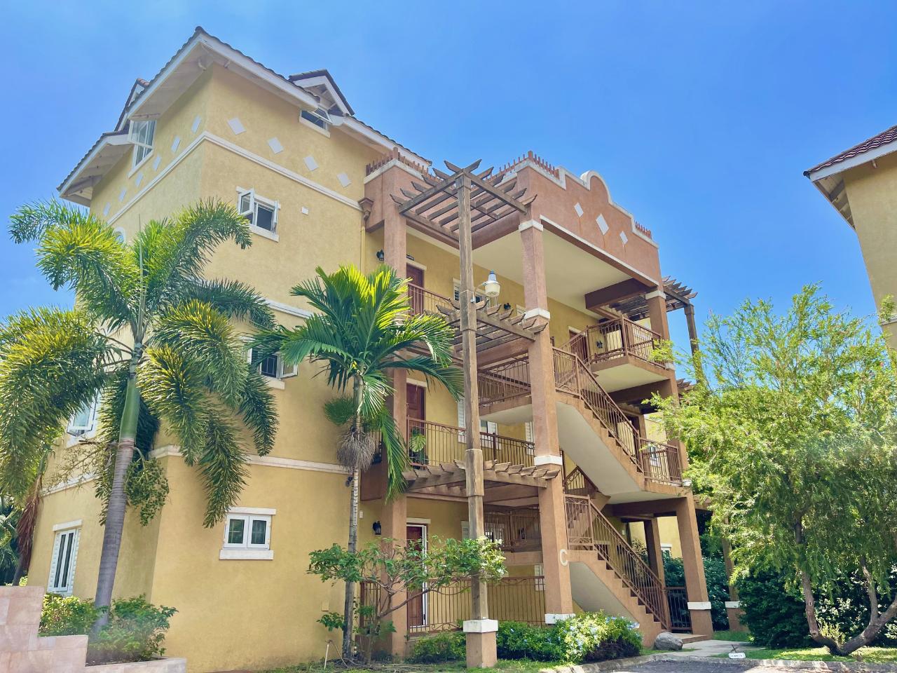 Apartment For Sale DURHAM AVENUE, Kingston 6 45,000,000 Keez