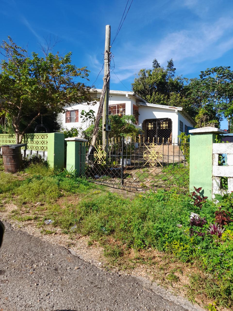 House For Sale RED BANK HATFIELD, Hat Field 18,500,000 Keez