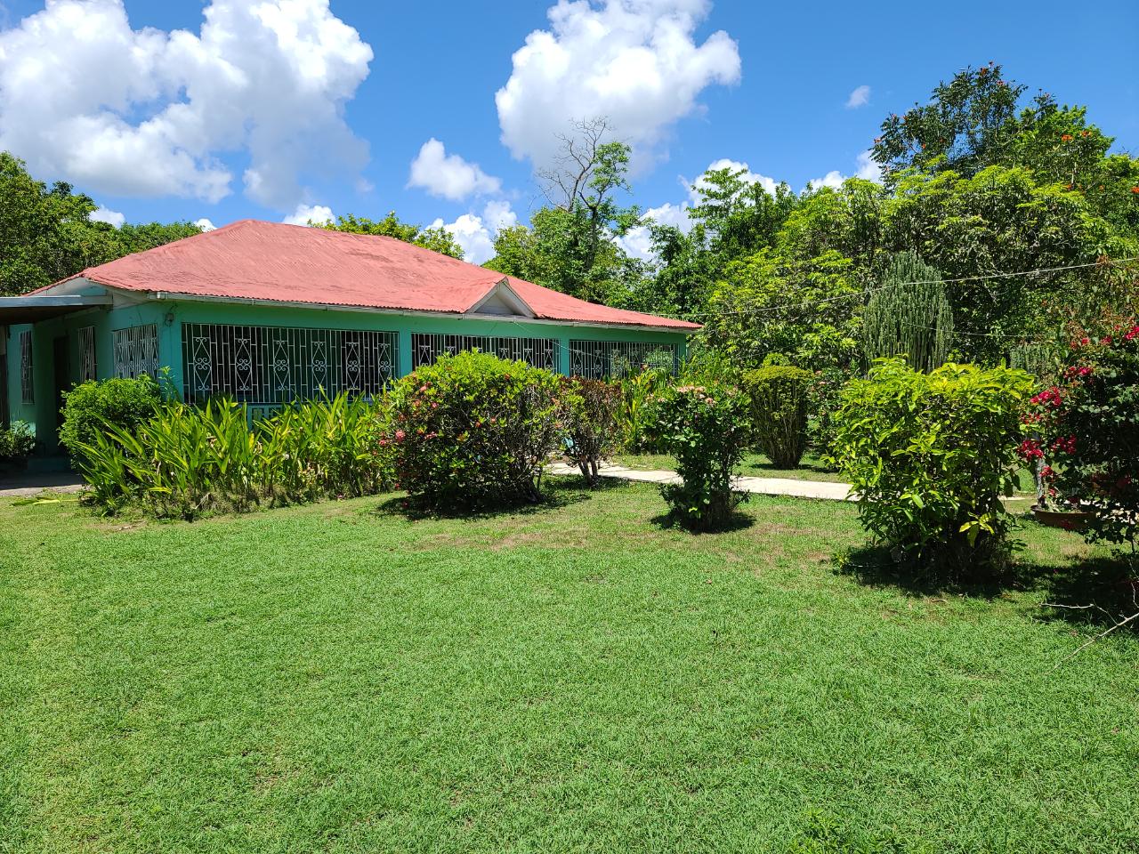 House For Sale NEW HAVEN, GRANVILLE, Falmouth 25,000,000 Keez