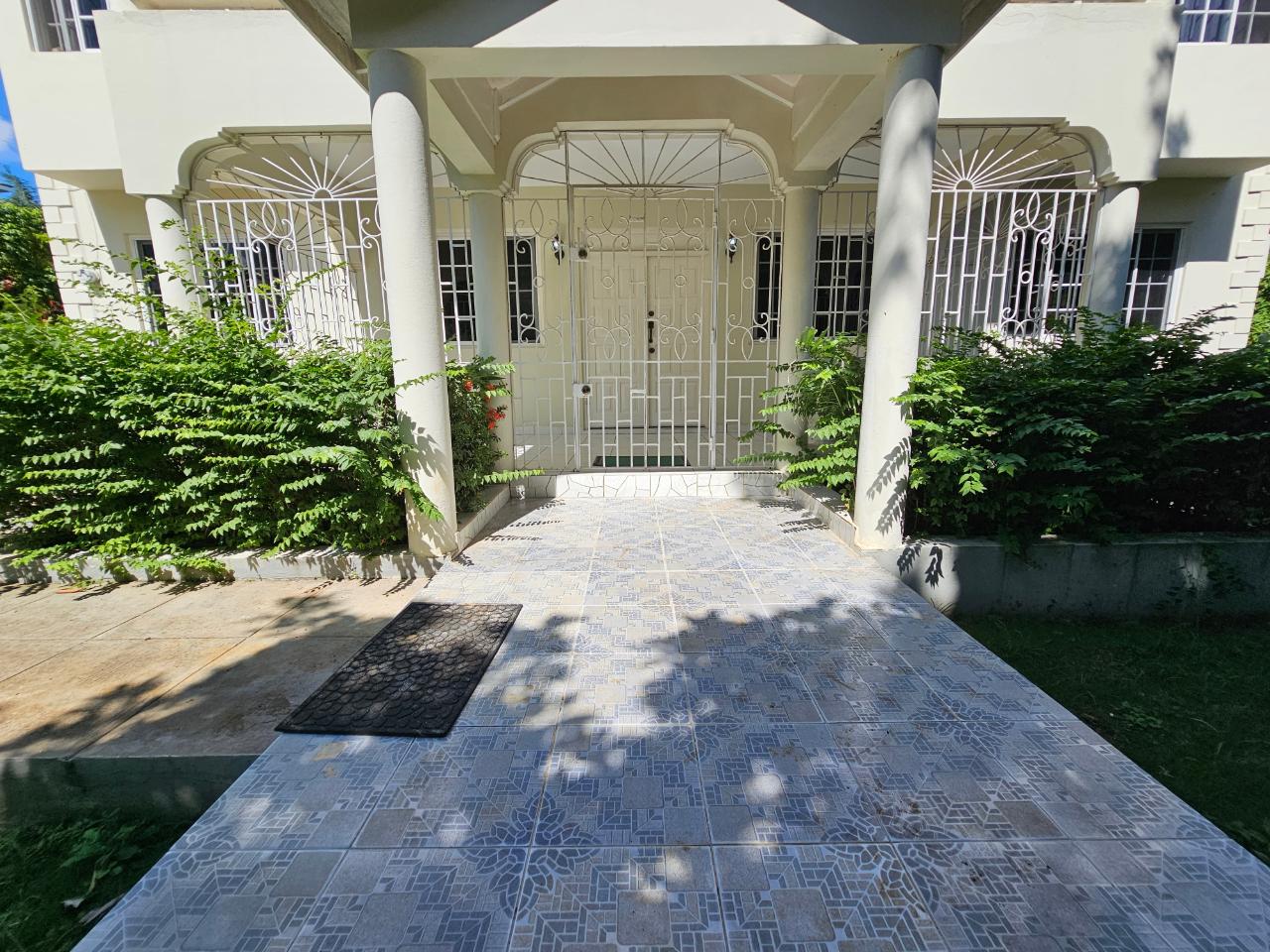 Apartment For Rent FAIRFIELD AVENUE, Fairfield 1,200 Keez