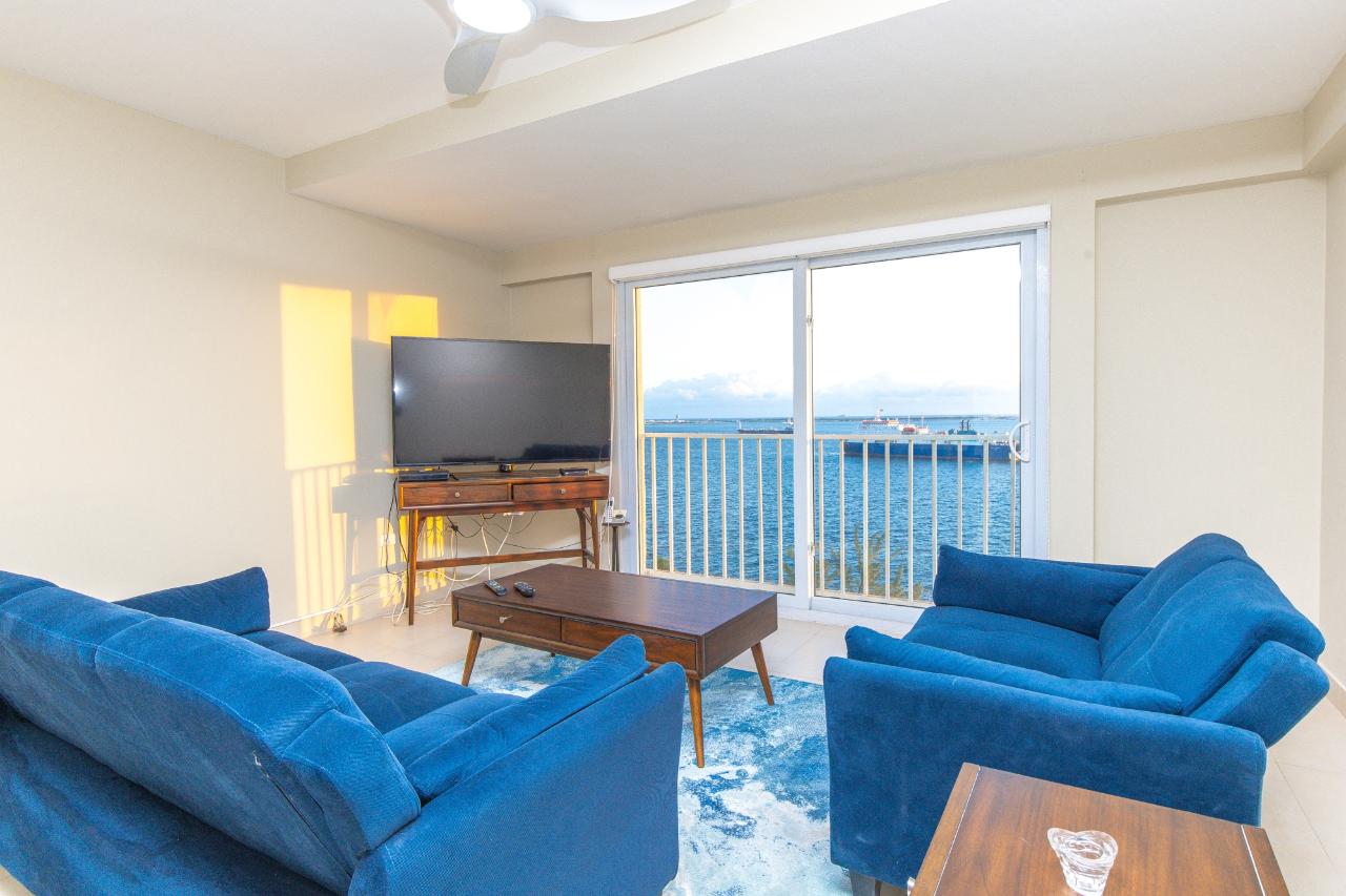 Apartment For Rent OCEAN BOULEVARD, 2898 1,250 Keez
