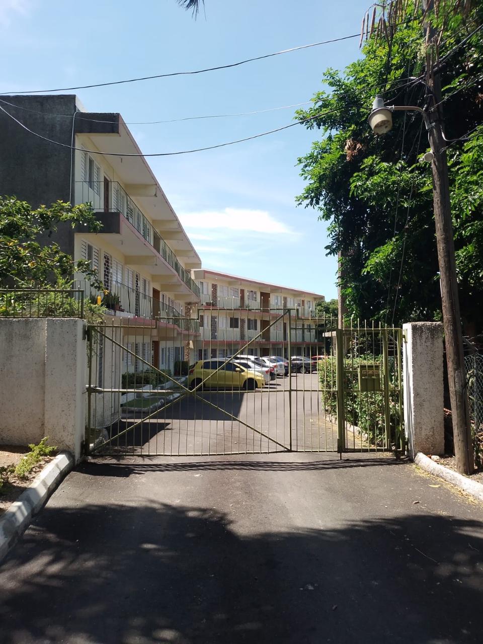 Apartment For Rent CHARLTON ROAD, Kingston 8 90,000 Keez