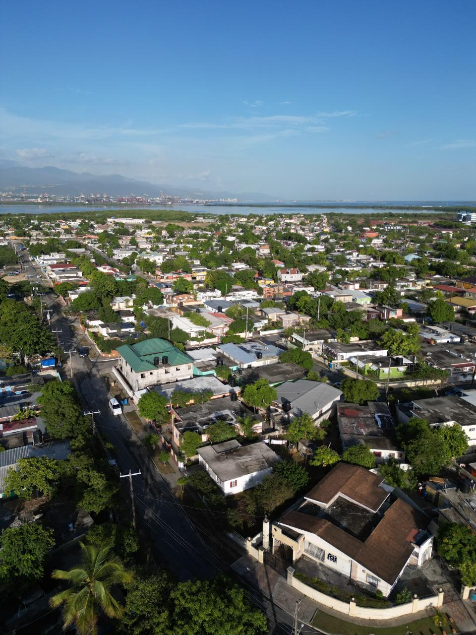 House For Sale PARIS AVENUE, Passage Fort 28,500,000 Keez