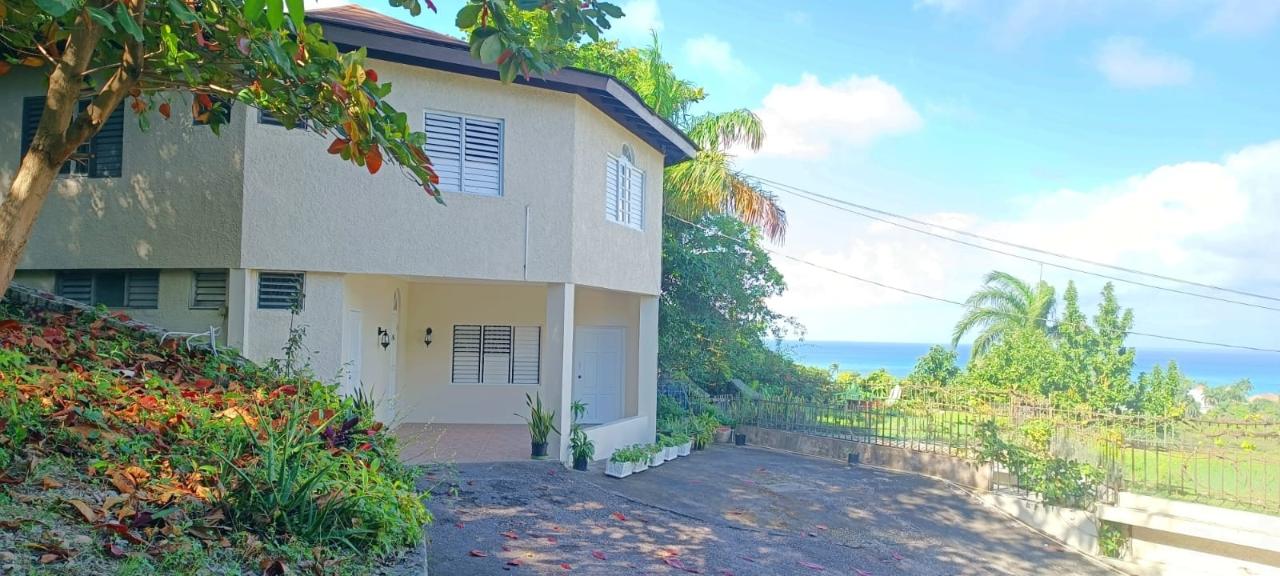 House For Rent DELISSER DRIVE, Montego Bay 1,500 Keez