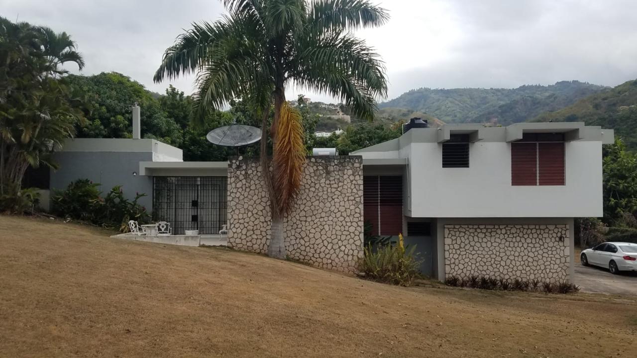 House For Sale BENSON TERRACE, Kingston 8 180,000,000 Keez