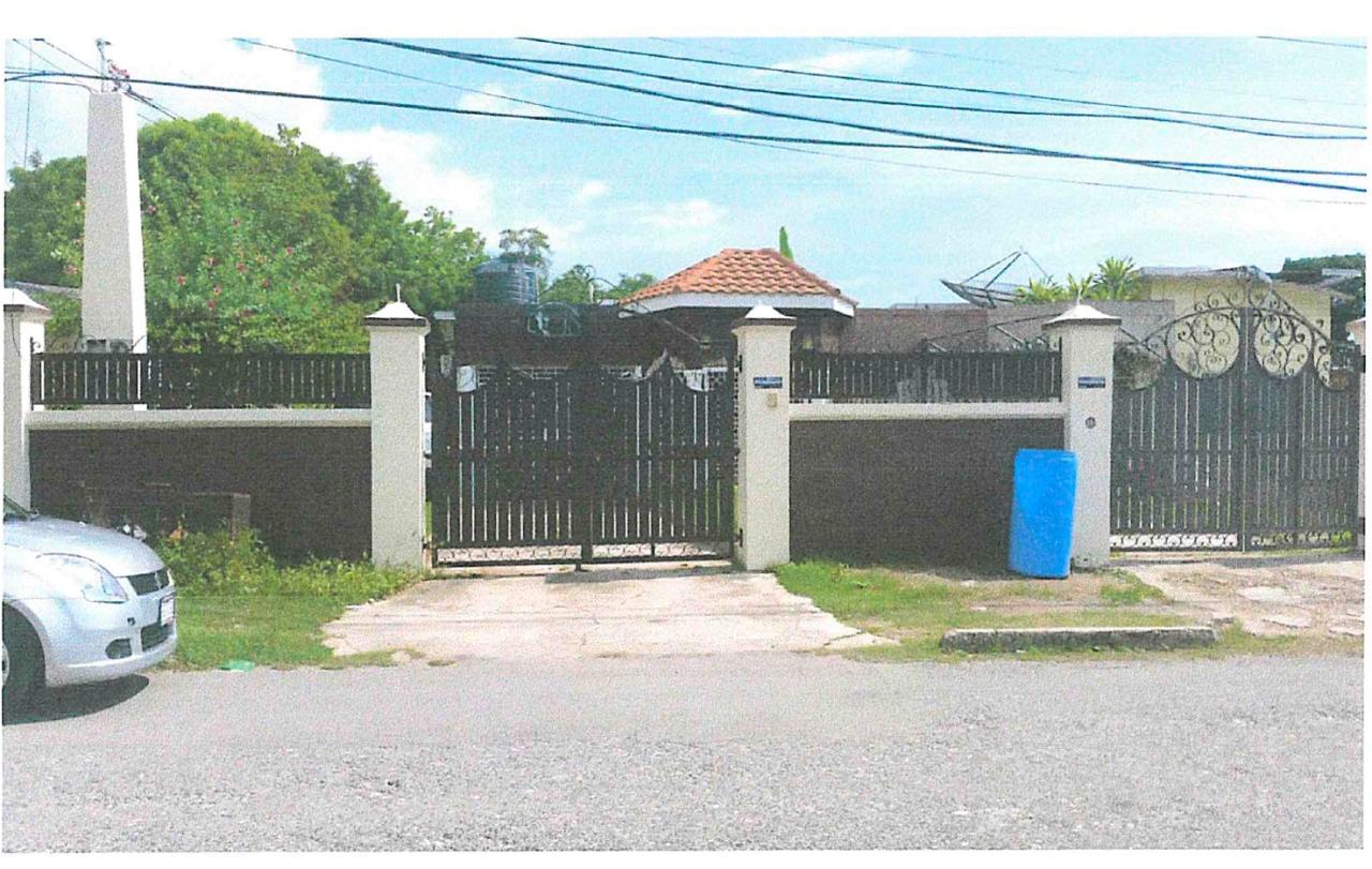 House For Sale HILARY AVENUE, Red Hills 62,000,000 Keez