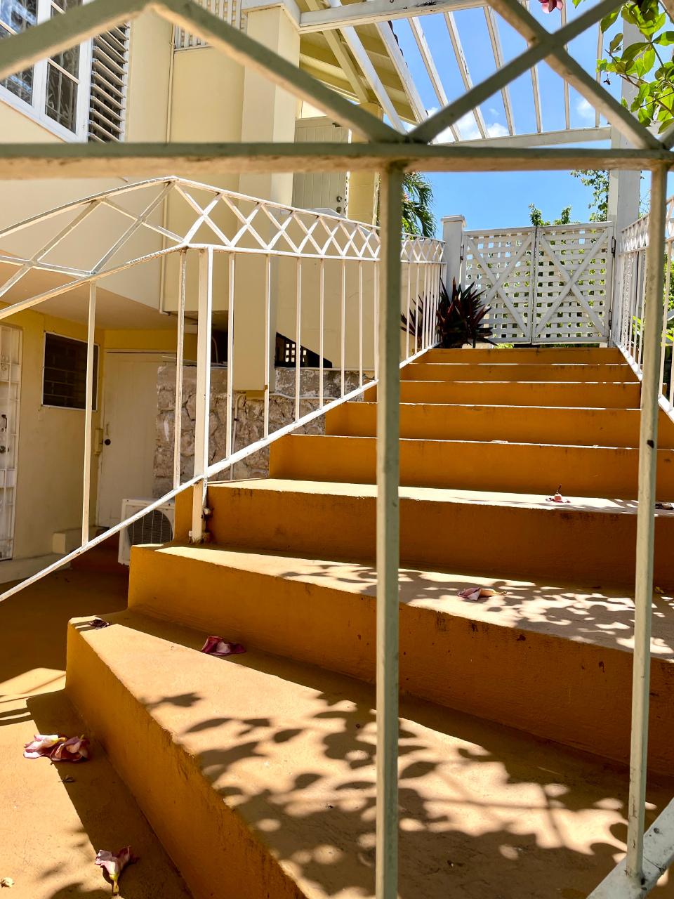 Apartment For Rent LOMBARD CLOSE, 2701 120,000 Keez