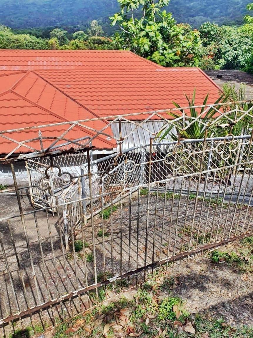 House For Sale LIME HALL MAIN ROAD, Lime Hall 18,000,000 Keez