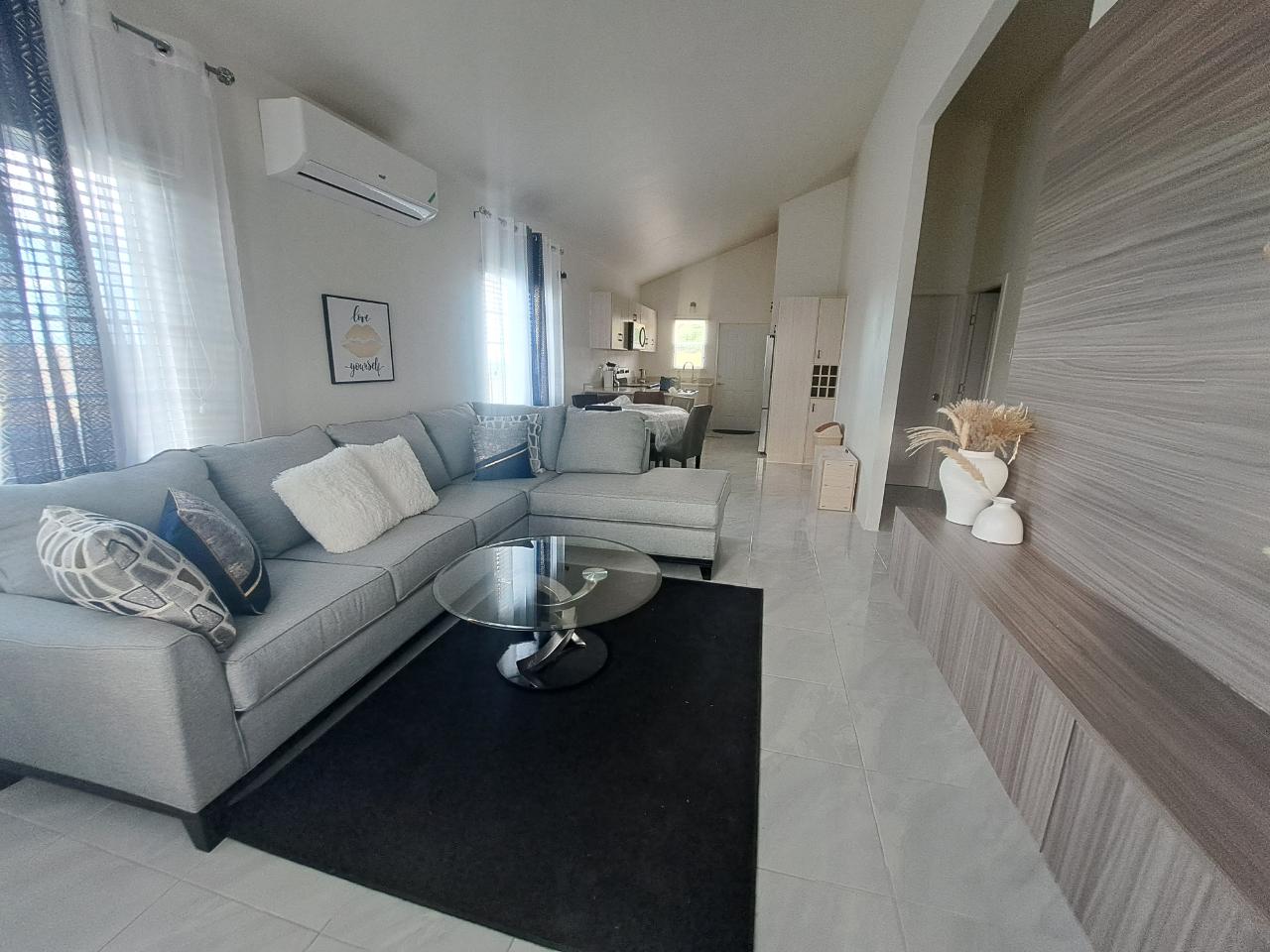 House For Rent CAMELOT VILLAGE, Discovery Bay 1,150 Keez