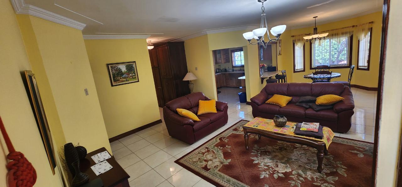 Apartment For Rent SEAVIEW AVENUE, Kingston 6 1,750 Keez