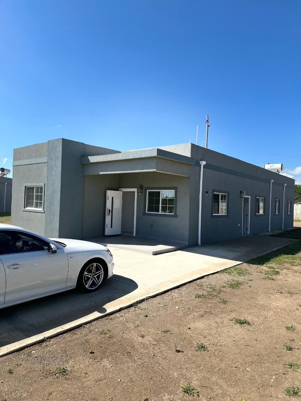 House For Rent PORT RIDGE ESTATE, 1880 200,000 Keez