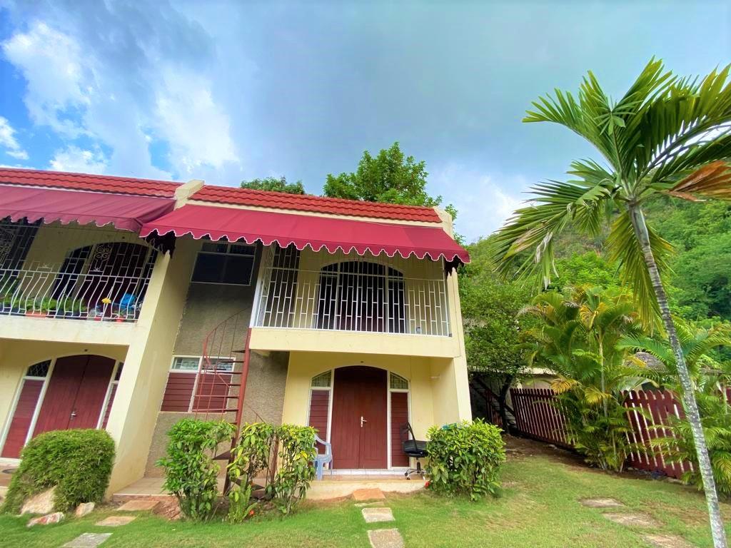 Apartment For Rent HILLSIDE DRIVE, Kingston 19 75,000 Keez