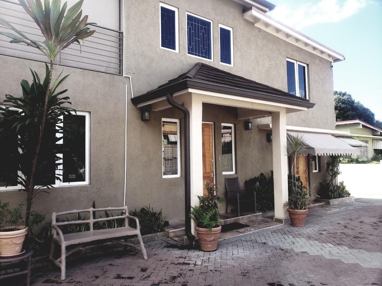 Apartment For Rent CHARLEMONT AVENUE, Kingston 6 135,000 Keez