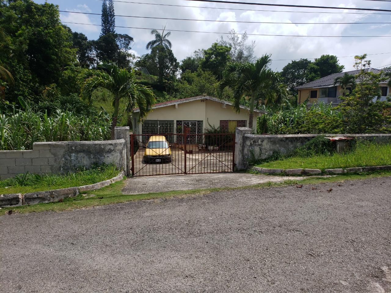 House For Sale GLEN WAY, Mandeville 30,000,000 Keez