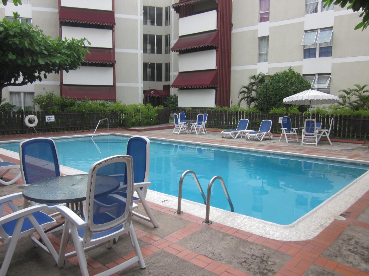 Apartment For Rent TRAFALGAR ROAD, Kingston 10 180,000 Keez