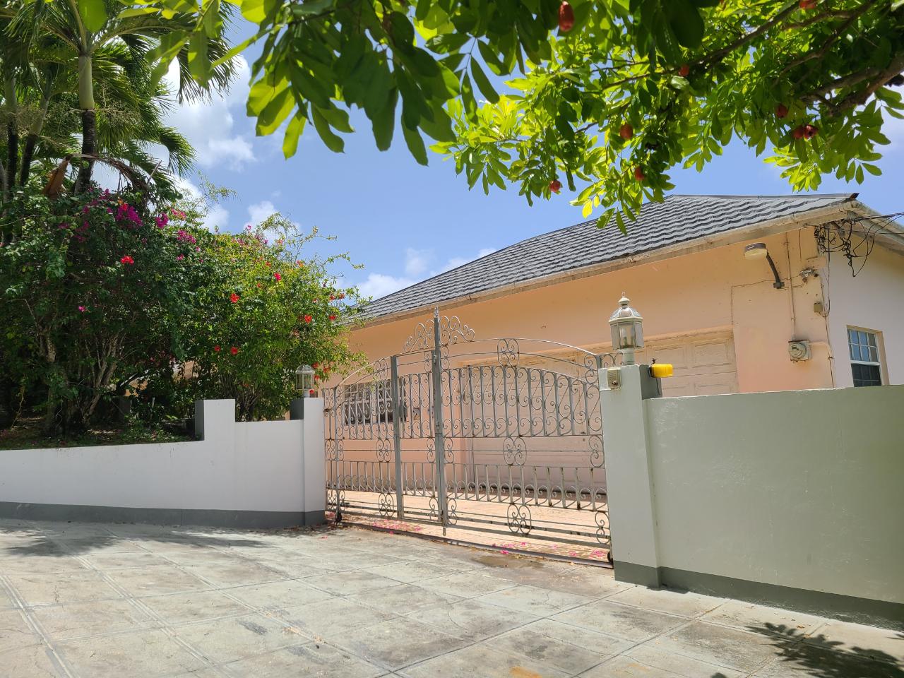 House For Sale HARMONY HEIGHT,FAIRY HILL, Fairy Hill 850,000 Keez