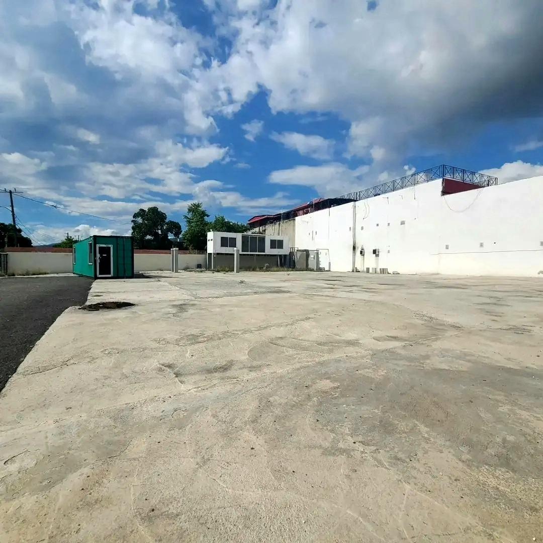 Commercial Lot For Rent HAGLEY PARK ROAD, Kingston 10 5,200 Keez