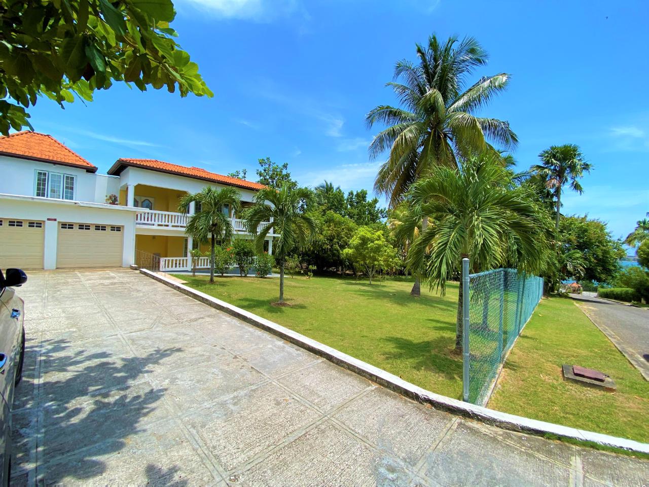 House For Sale BREADNUT CLOSE, Montego Bay 876,000 Keez