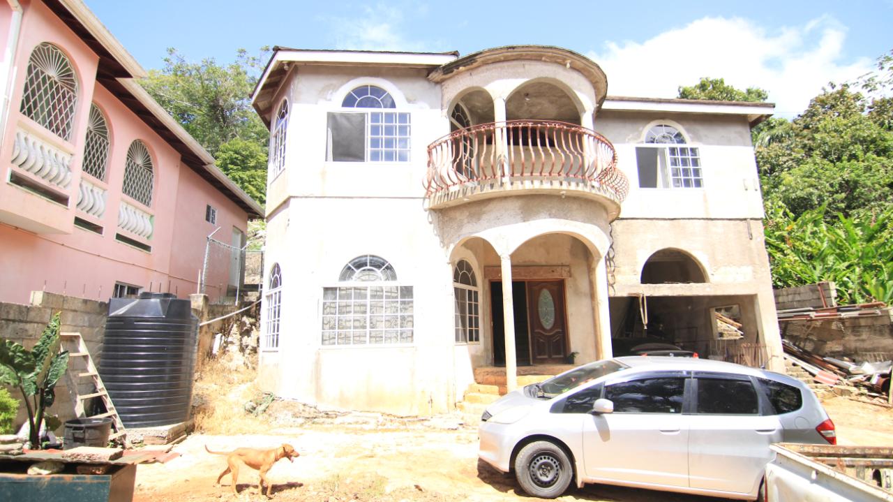 House For Sale GRAYS HILL MANDEVILLE, Mandeville 32,000,000 Keez