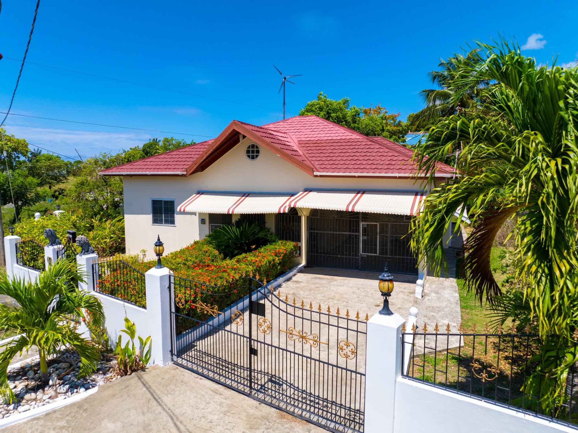 House For Sale PLATINUM DRIVE, RETREAT,, Lyssons 40,000,000 Keez