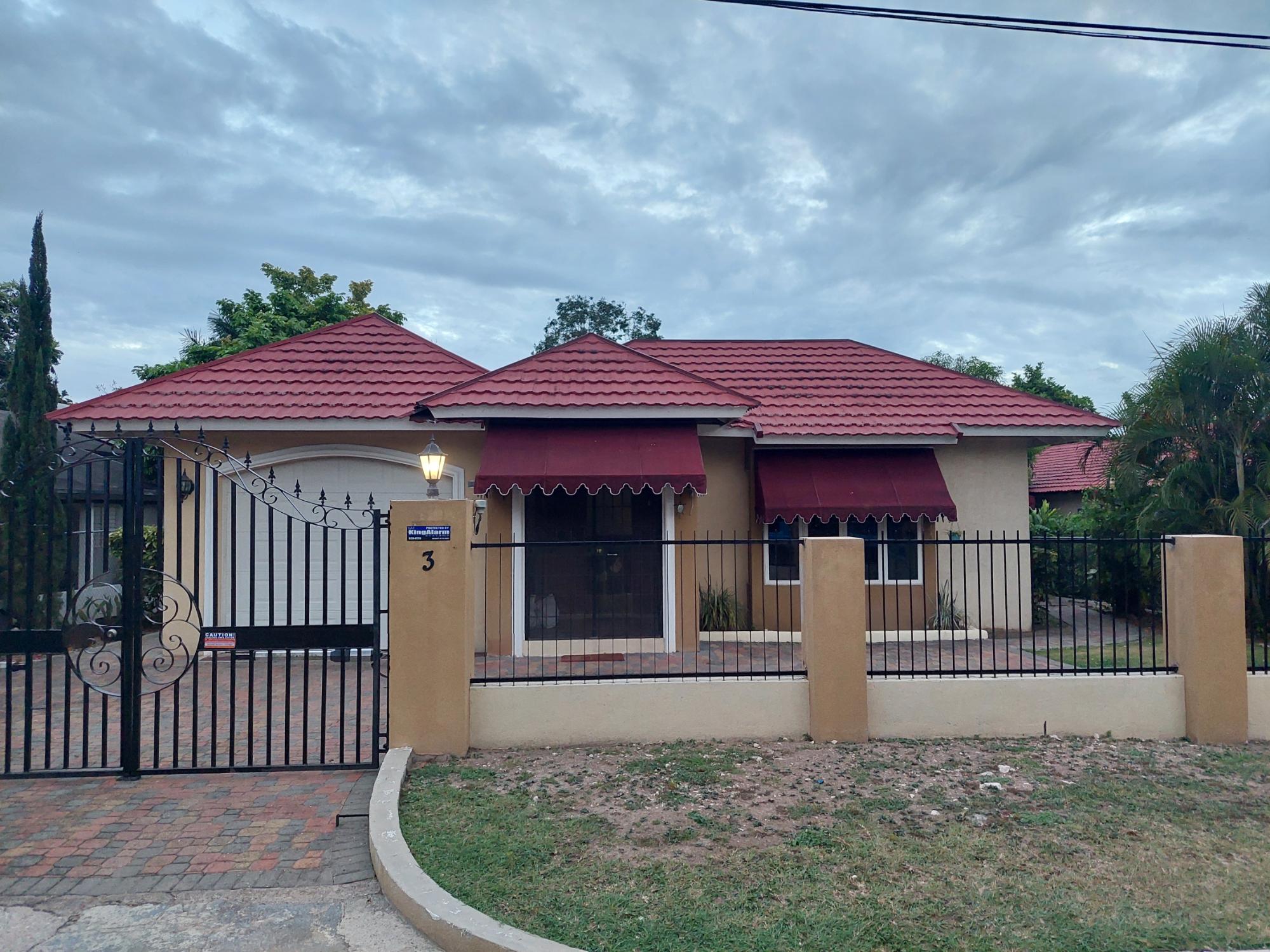 House For Rent TOUCAN WAY, Kingston 8 3,000 Keez