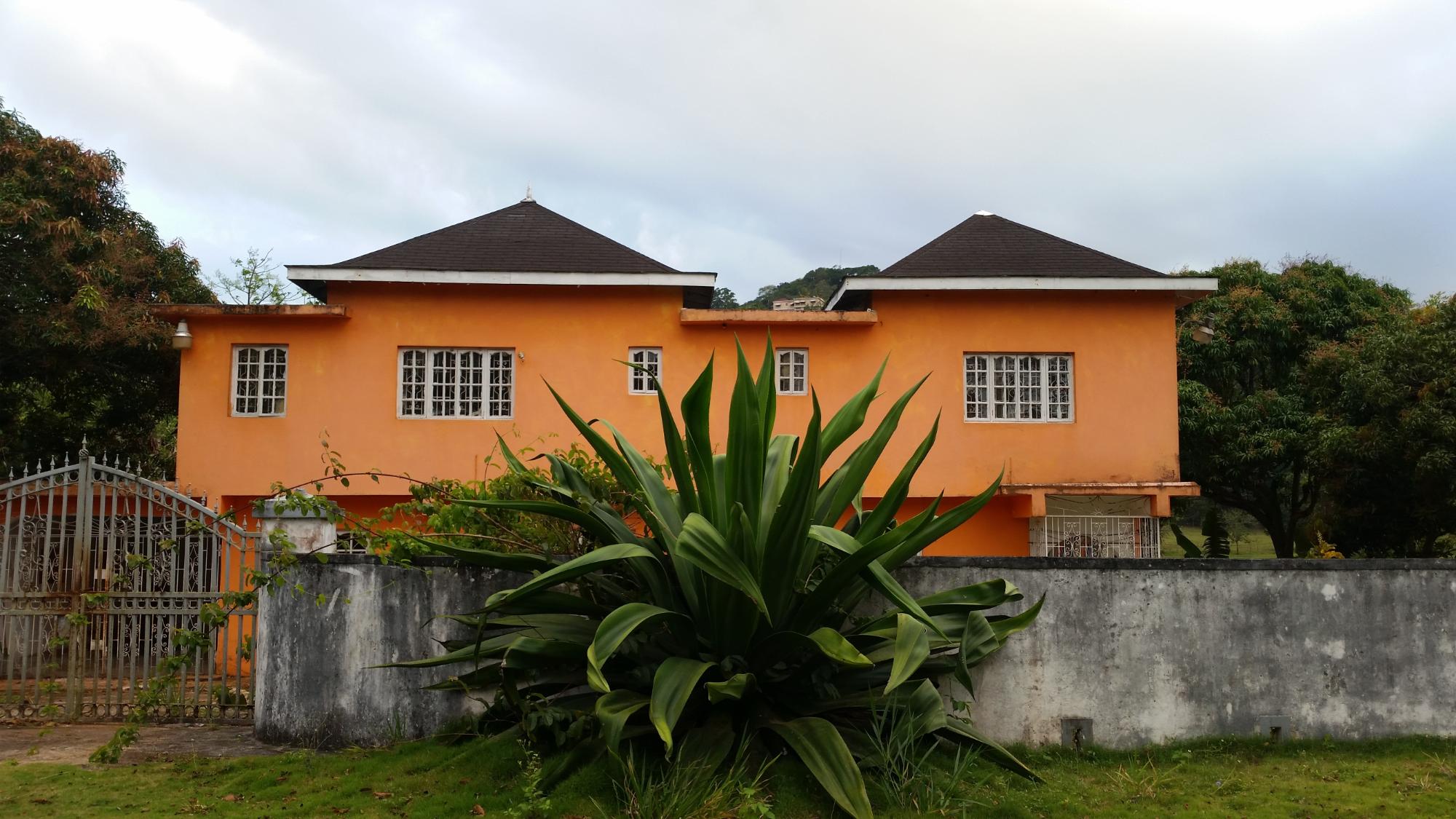 House For Sale HUNTLEY ROAD, Browns Town 32,000,000 Keez