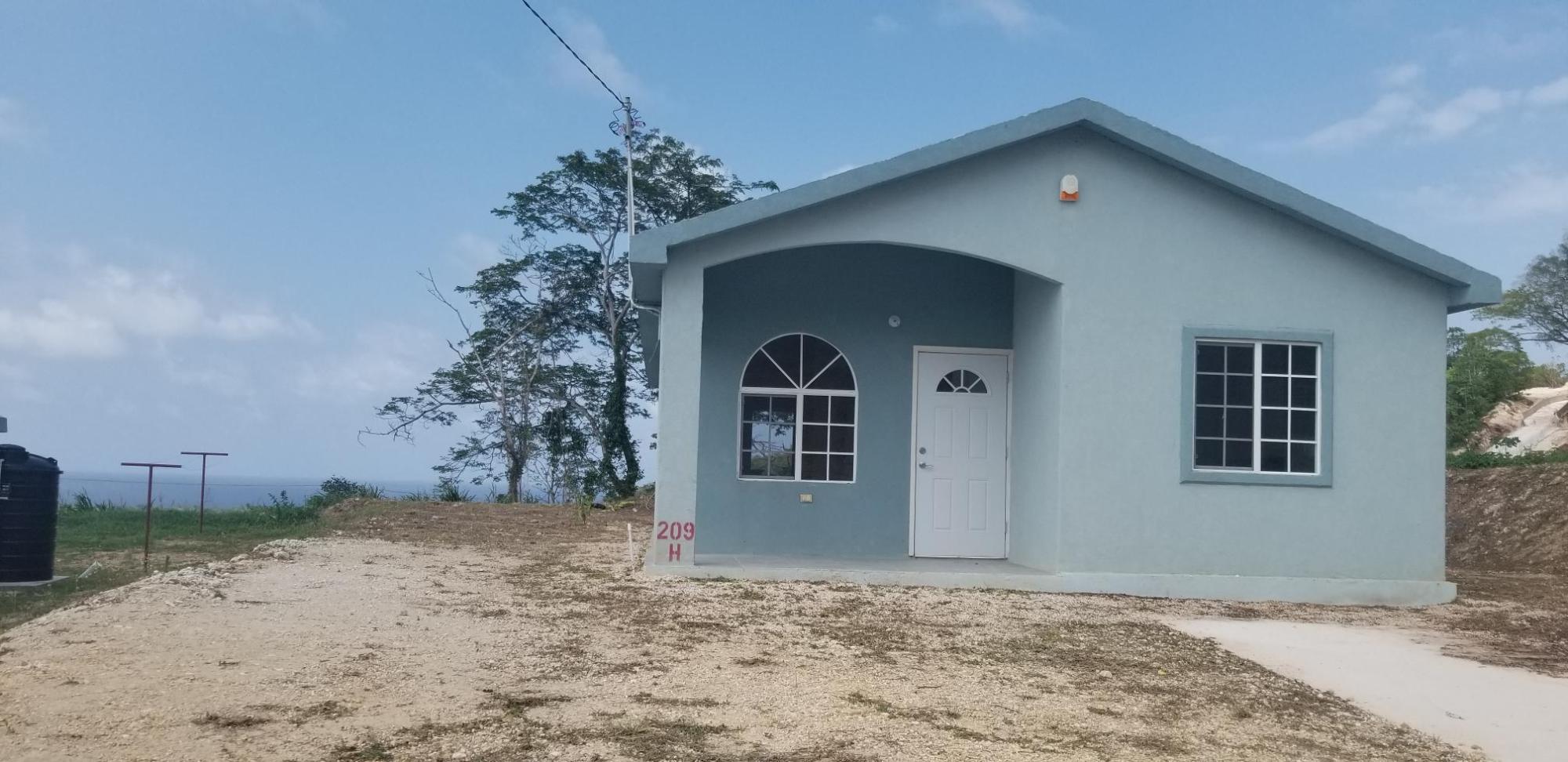 House For Sale CAMELOT VILLAGE, PHASE 4, Discovery Bay 36,000,000