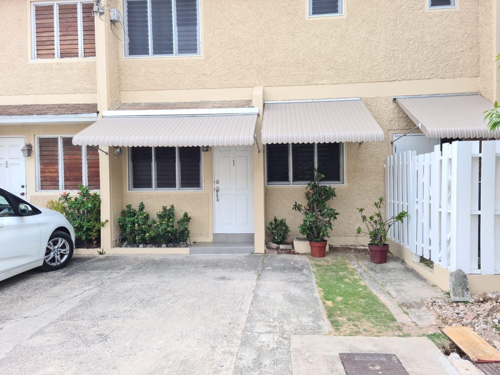 Townhouse For Rent LADY MUSGRAVE ROAD, Kingston 10 190,000 Keez
