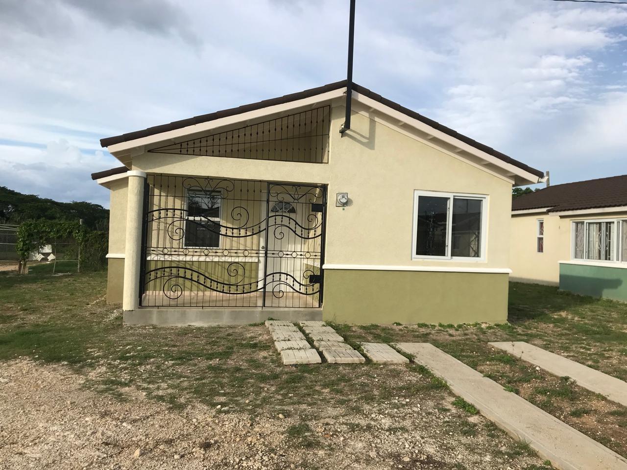 House For Rent HOLLAND ESTATE, MARTHA BR, Falmouth 90,000 Keez
