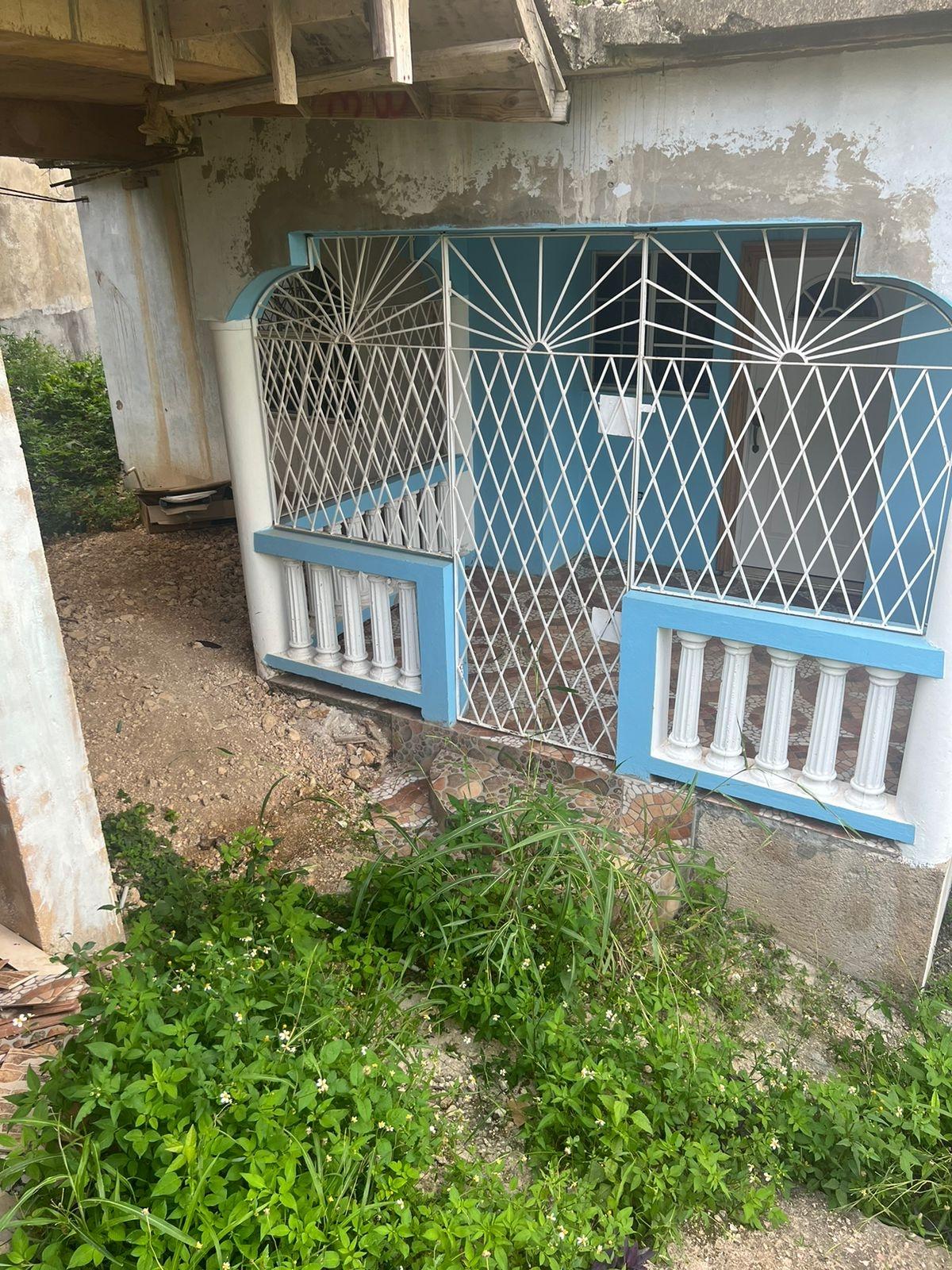 House For Rent 209 ORCHARD CLOSE, MELROS, Williamsfield 55,000 Keez