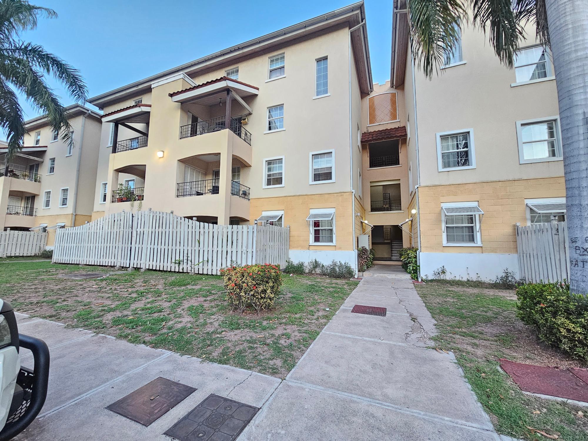 Apartment For Rent RUTHVEN ROAD, NEW KINGSTON 1,600 Keez