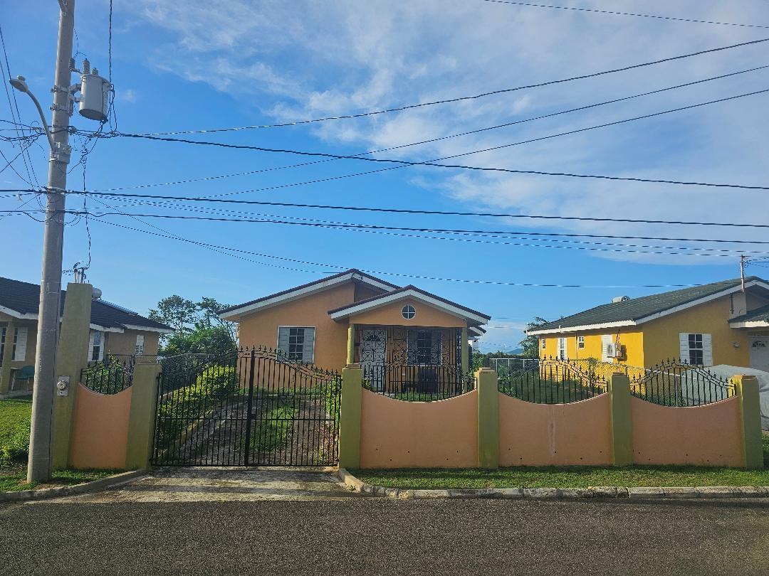 House For Rent STONE BROOK VISTA, Falmouth 1,000 Keez