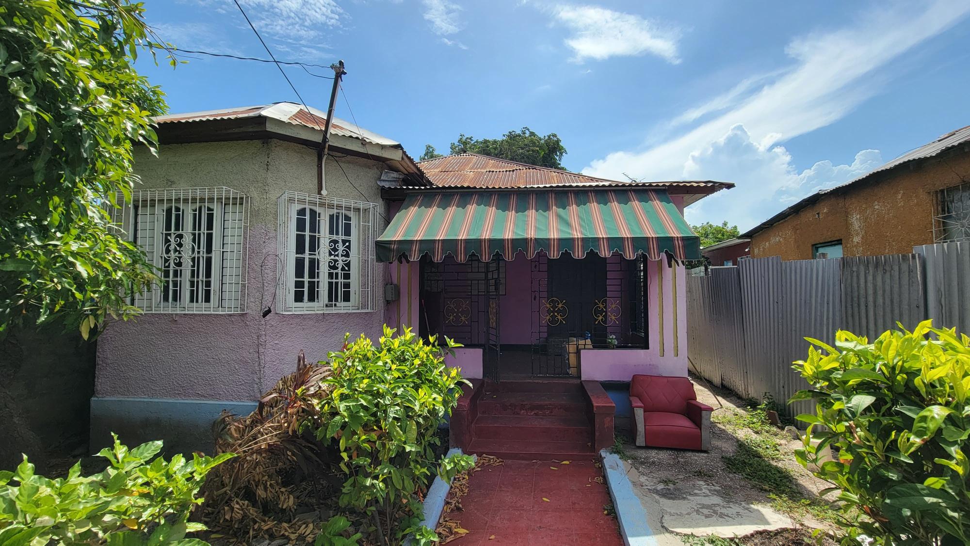 House For Sale MANLEY MEADOWS, Kingston 2 13,500,000 Keez