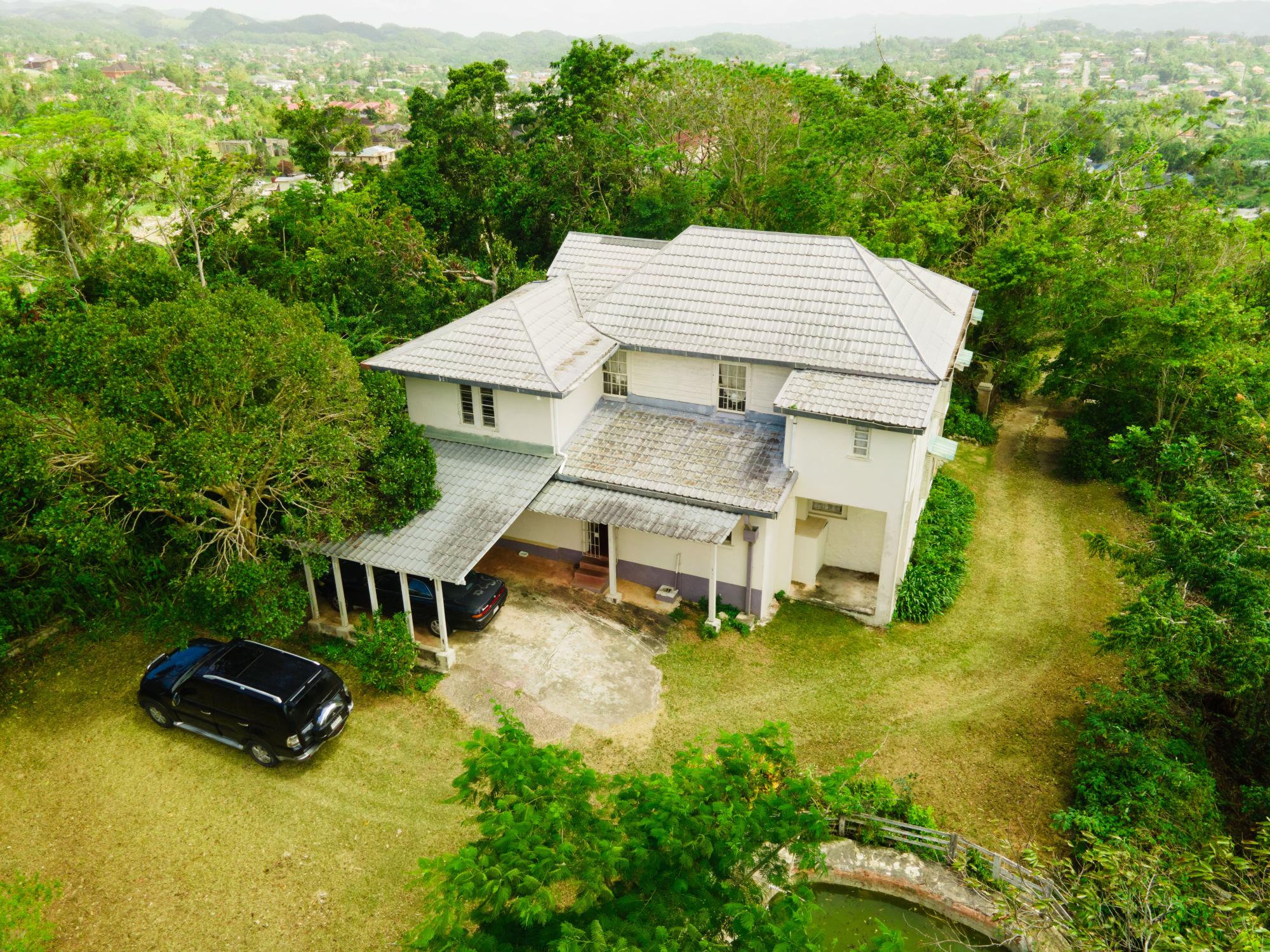 House For Sale GREENVALE ROAD, Mandeville 90,000,000 Keez