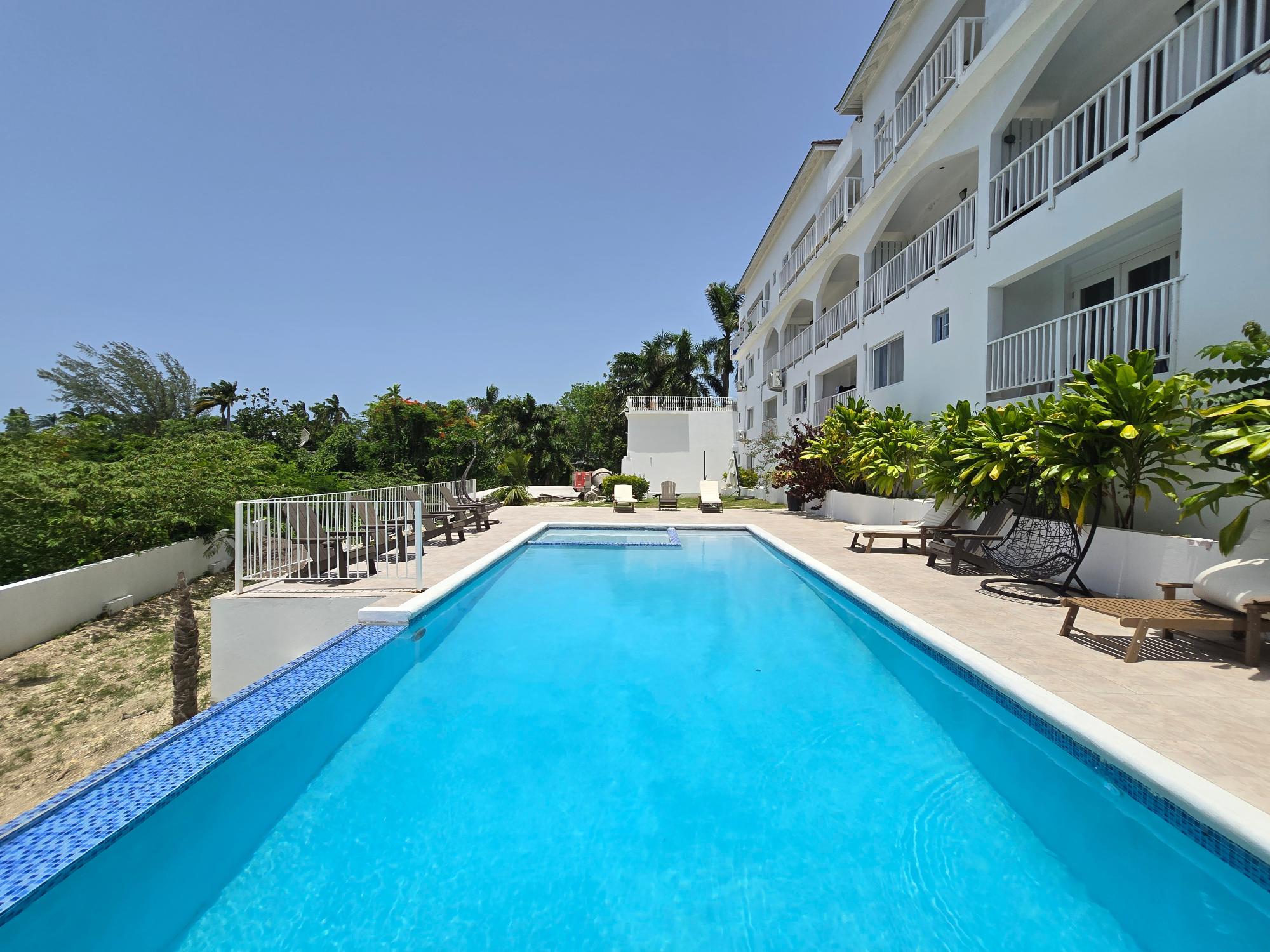 Apartment For Rent CHARLES AVENUE, IRONSHORE, Ironshore 1,300 Keez