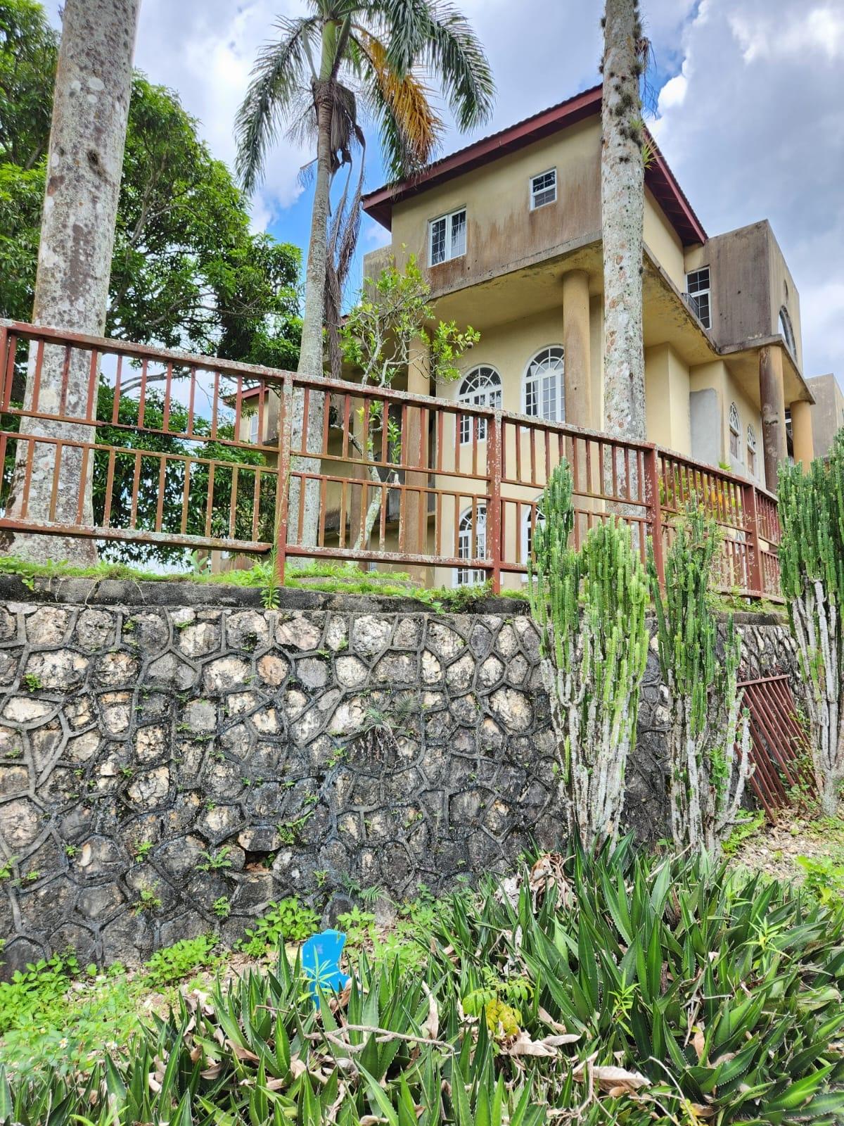 Apartment For Sale DIAMOND ROAD, Kingston 9 54,000,000 Keez