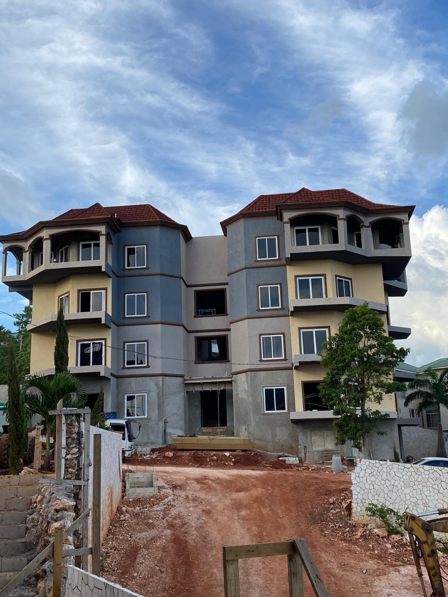 Apartment For Sale STANMORE, RED HILLS, Kingston 19 400,000 Keez