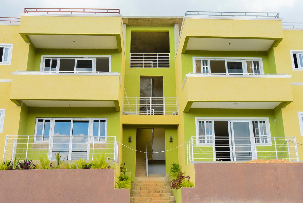 Apartment For Sale KIRKLAND CLOSE, Kingston 19 399,988 Keez