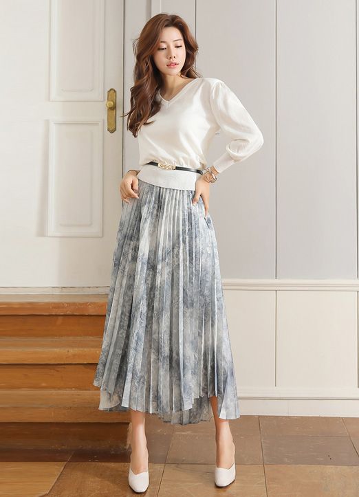 9 OOTD Rok Plisket Ala Korea untuk Rayakan Lebaran Womantalk