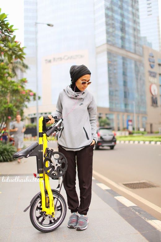 7 Outfit Hijab Untuk Olahraga yang Nyaman Dan Keren