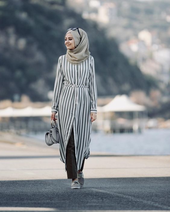 10 OOTD Hijab Untuk Tubuh Mungil Agar Terlihat Tinggi dan