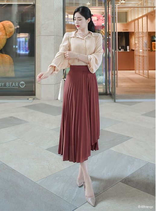 9 OOTD Rok Plisket Ala Korea untuk Rayakan Lebaran Womantalk