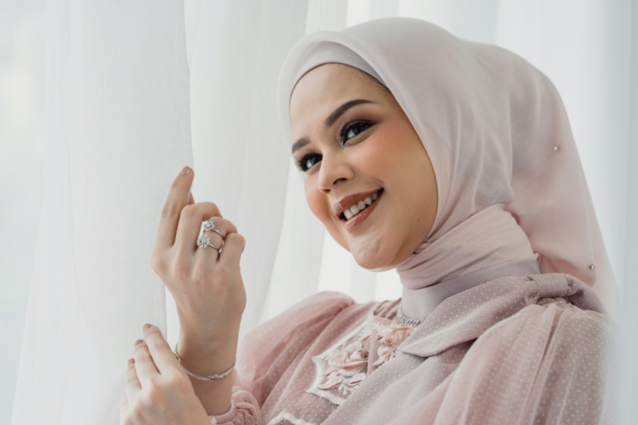 5 Tips Memakai Perhiasan Untuk Hijaber Agar Tampil Elegan