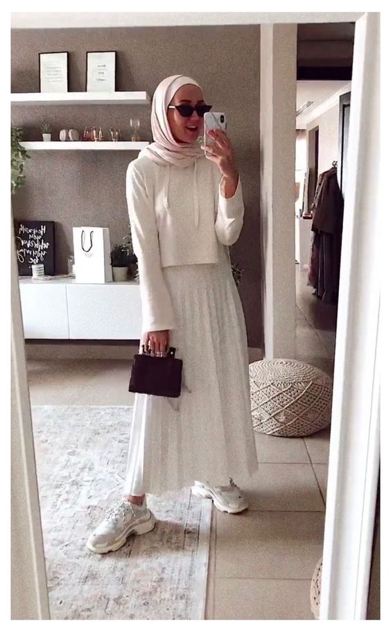 OOTD Hijab Rok Kekinian dan Casual untuk Bulan Puasa dan Lebaran