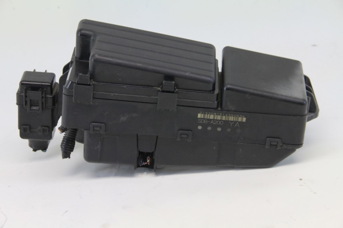 Honda Accord 0304 Under Hood Fuse Relay Box EX 3.0L V6 38250SDBA20