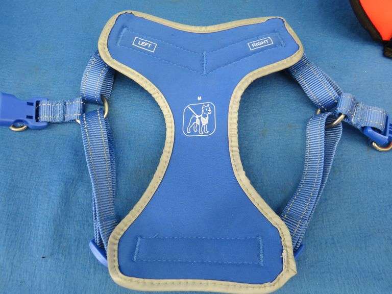 Small dog harness and life jacket AAA Auction and Realty
